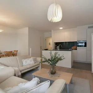 Huswell - Cosy Family With Parking Near The Appartement